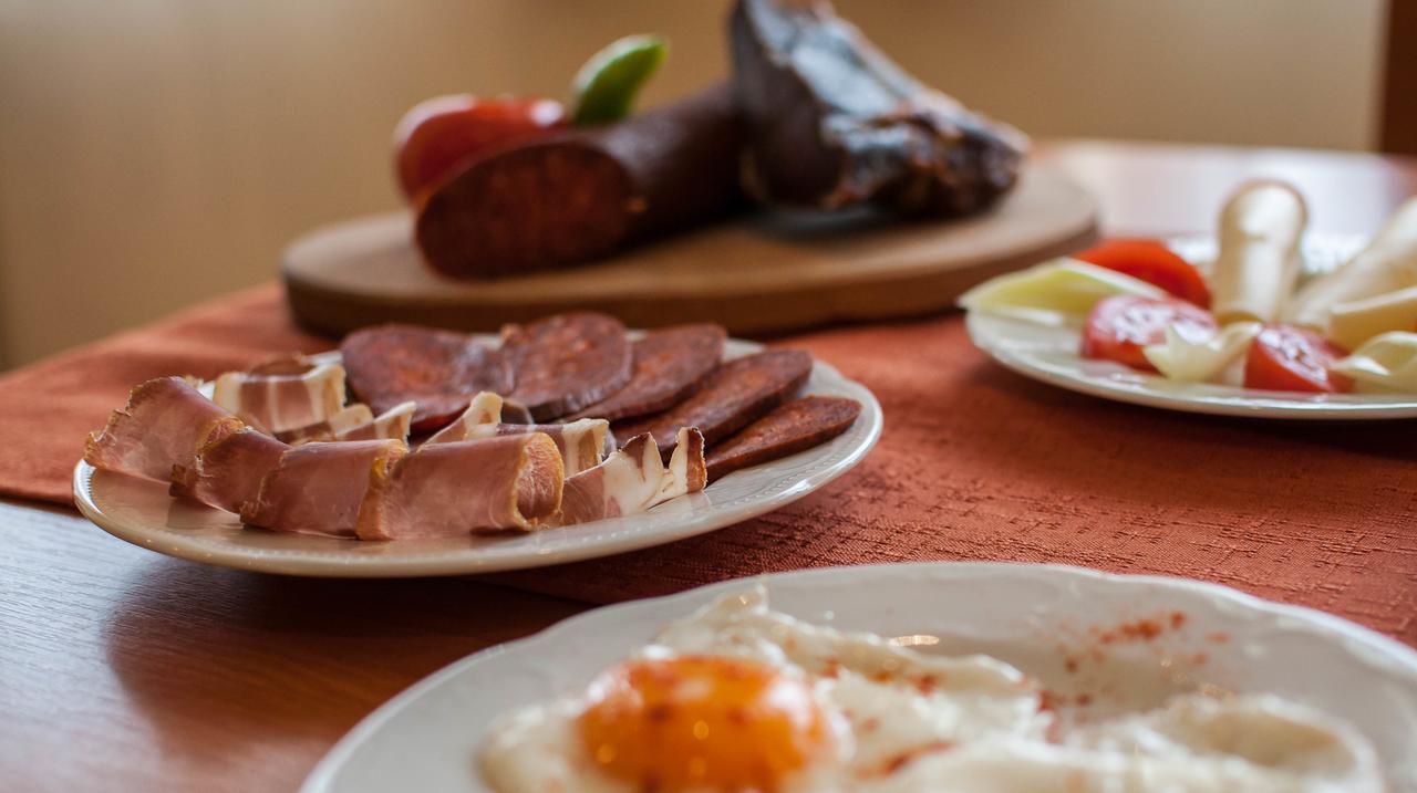 Hotel Harka 하르카니 외부 사진